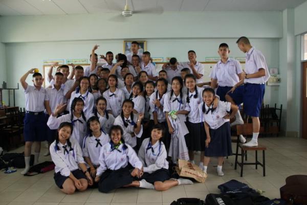 สายอาชีพ กับ สายสามัญ